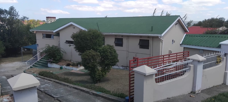 4 Bedroom Property for Sale in Headlands Eastern Cape